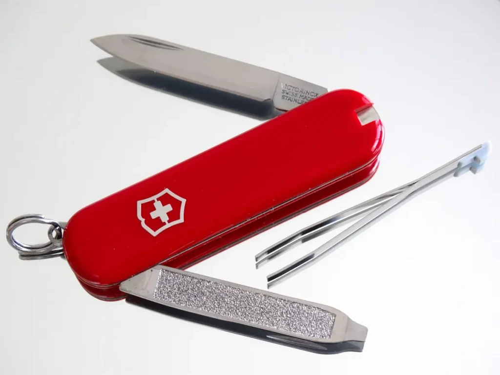 schweizer Allzweck-Messer